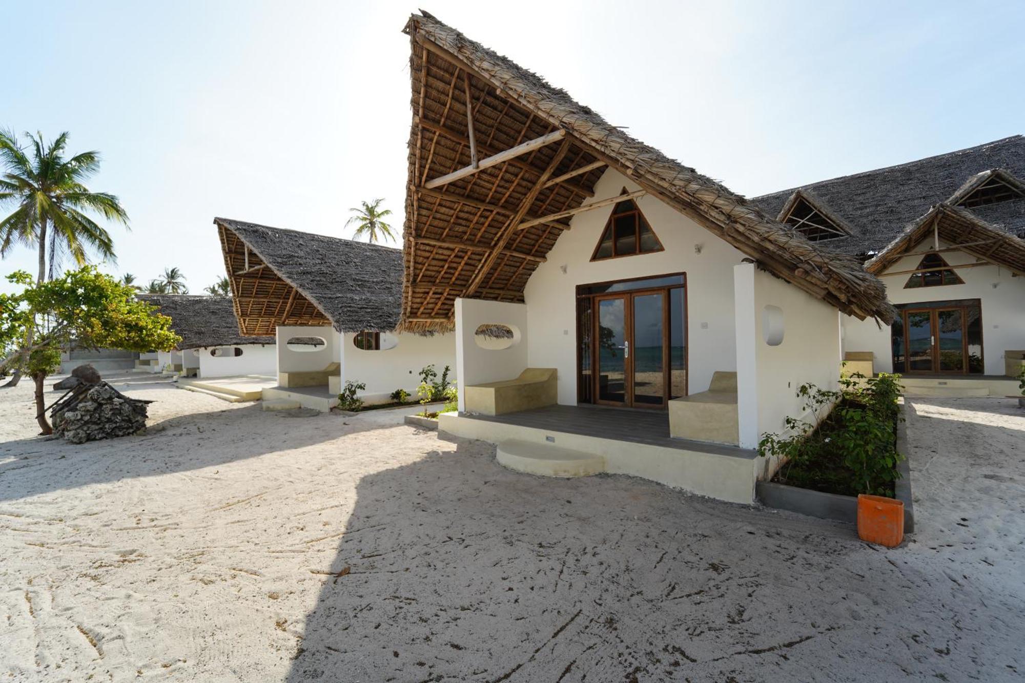 Almas Beach Boutique Hotel Makunduchi Esterno foto