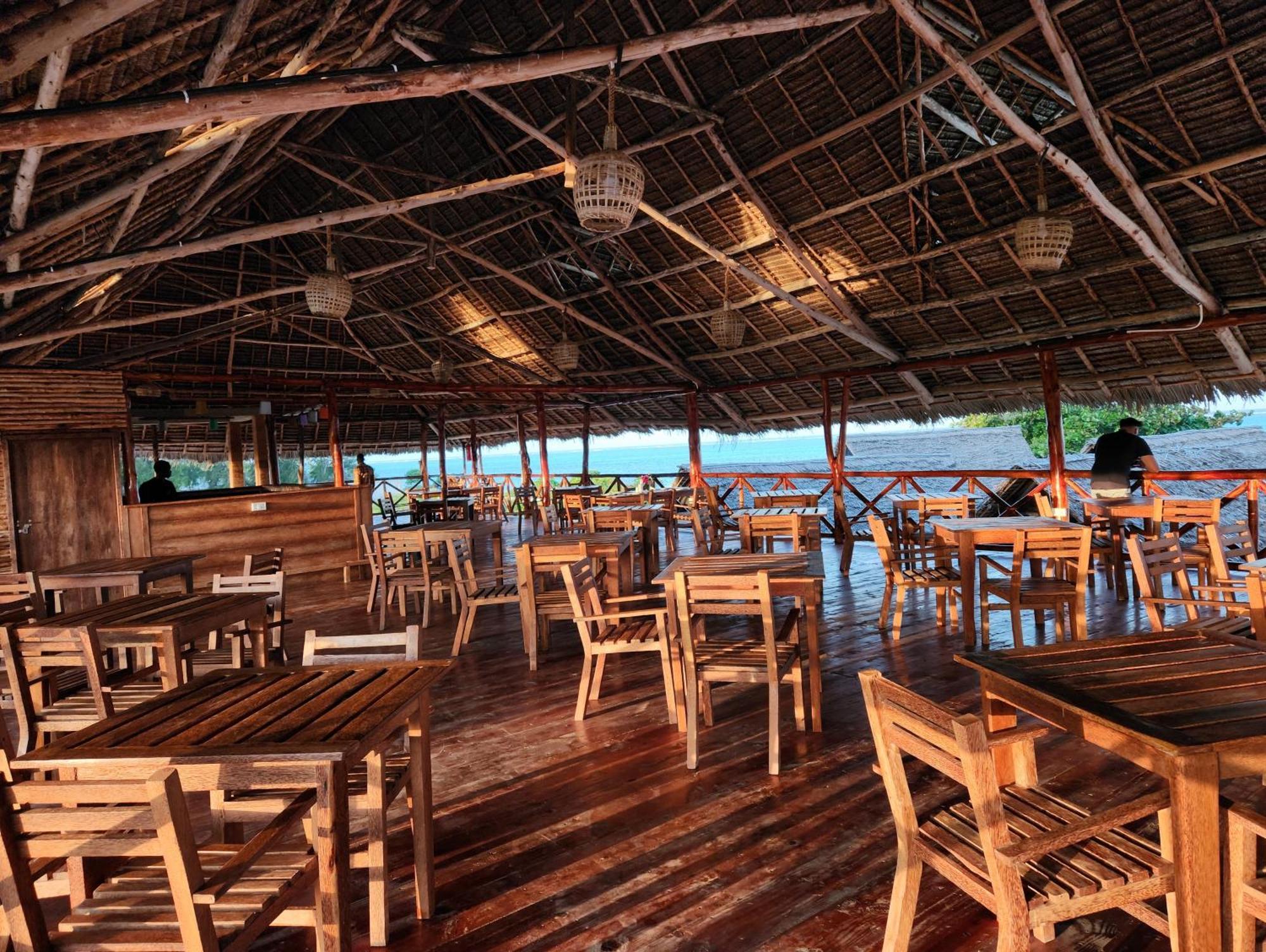 Almas Beach Boutique Hotel Makunduchi Esterno foto